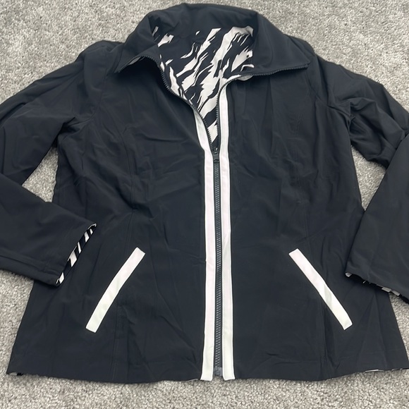 NEW Chico’s Zenergy Neema Black Ecru Print Reversible Jacket 2 Standard L 12 NWT - Picture 4 of 8
